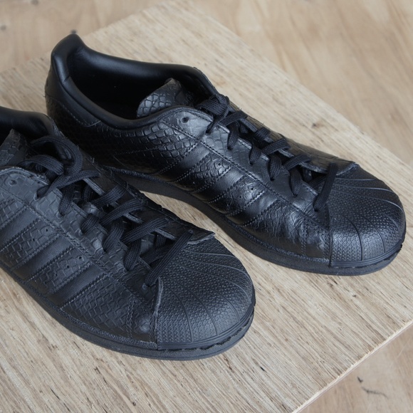 ADIDAS Superstar Snakeskin Trainers/ Size 10 - Picture 3 of 8